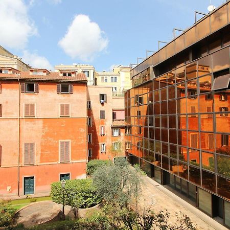 Giove In Trevi Daire Roma Dış mekan fotoğraf
